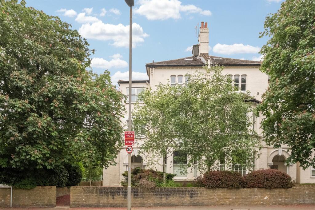 Main image of property: Earlsfield Road, London, SW18