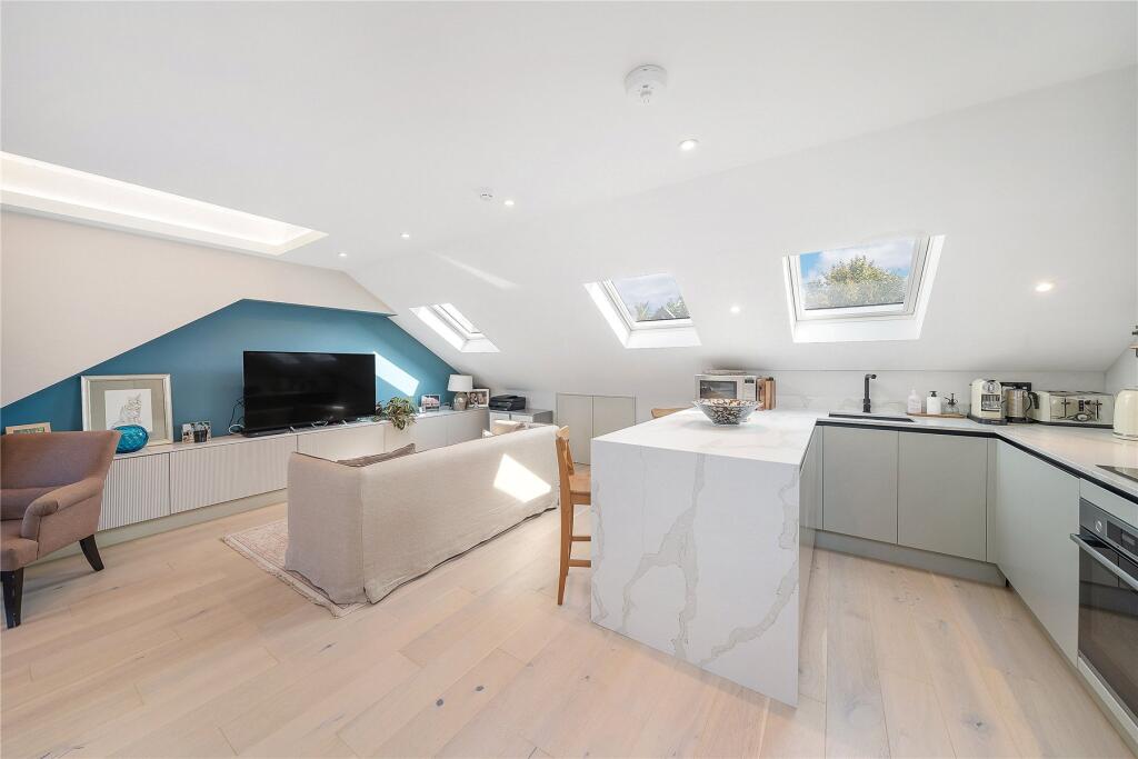 Main image of property: Fulham Palace Road, London, SW6