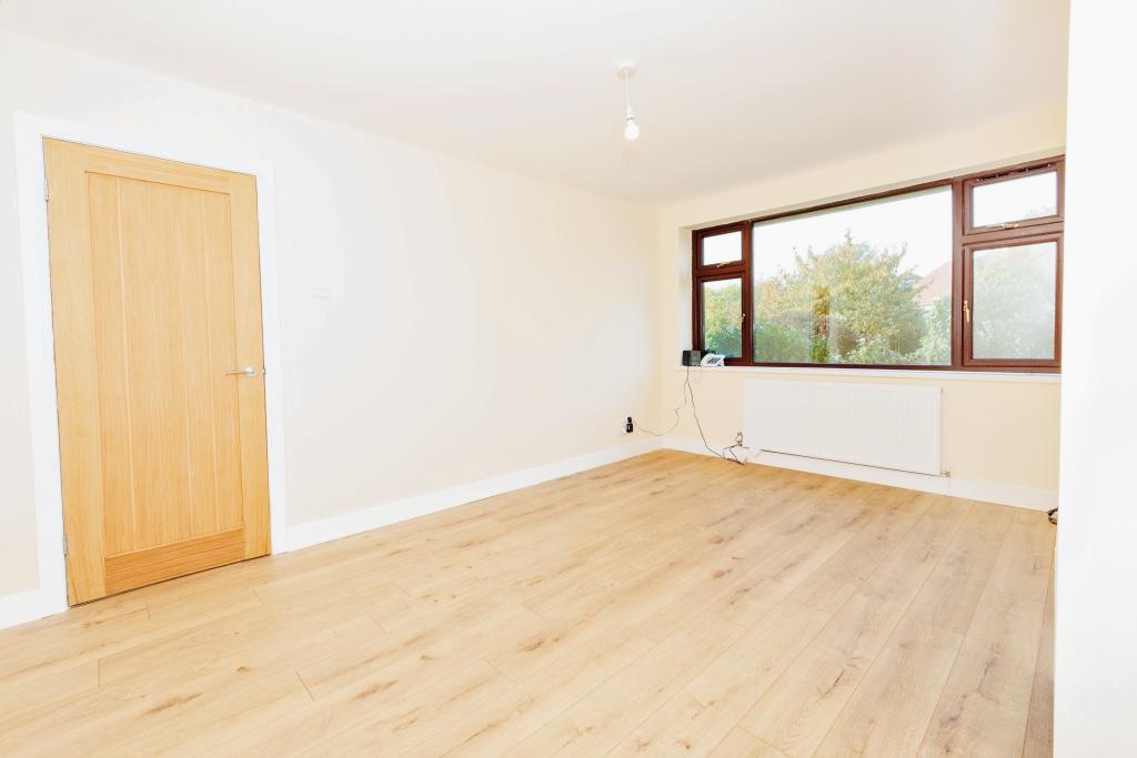 2 bedroom bungalow for sale in Leaford Avenue, Denton, Manchester, M34