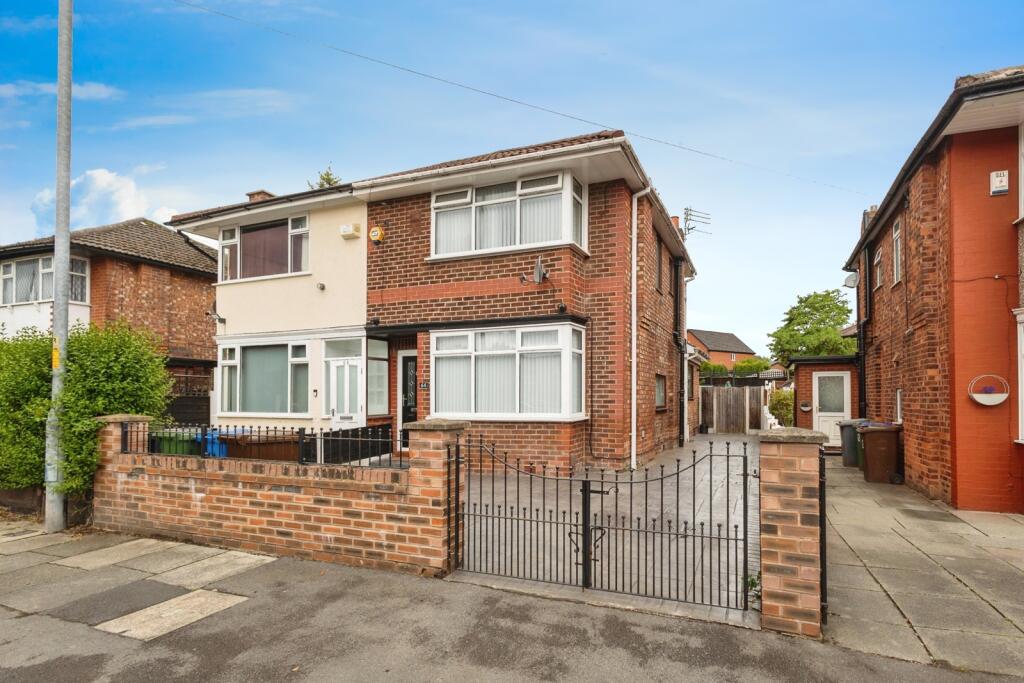 Main image of property: Buxton Lane, Droylsden, Manchester, Greater Manchester, M43