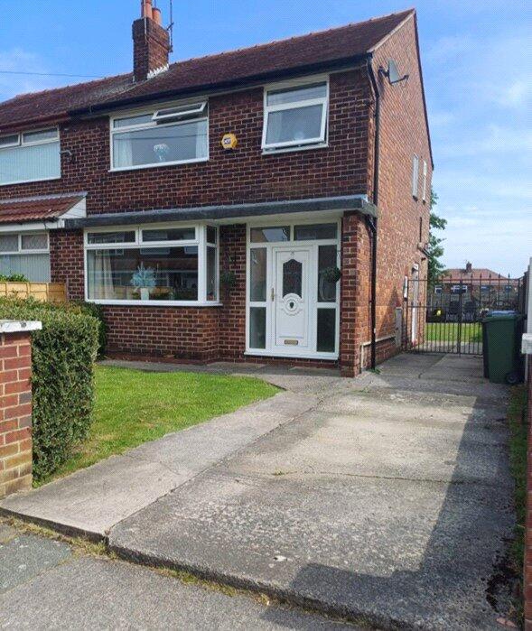 Main image of property: Radnor Avenue, Denton, Manchester, Greater Manchester, M34