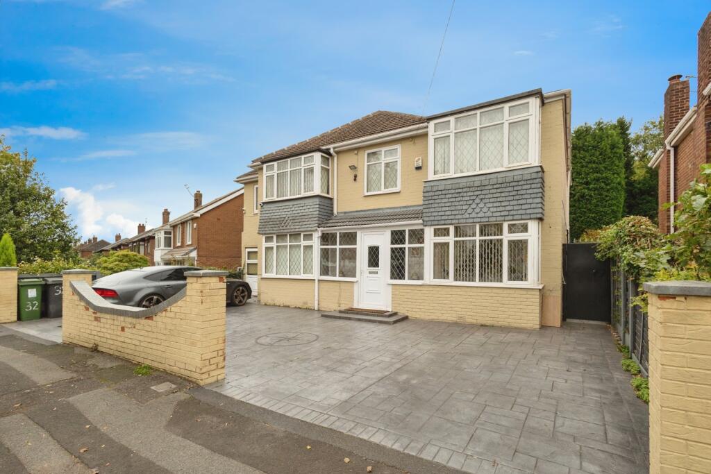 Main image of property: Cemetery Road, Denton, Manchester, Greater Manchester, M34