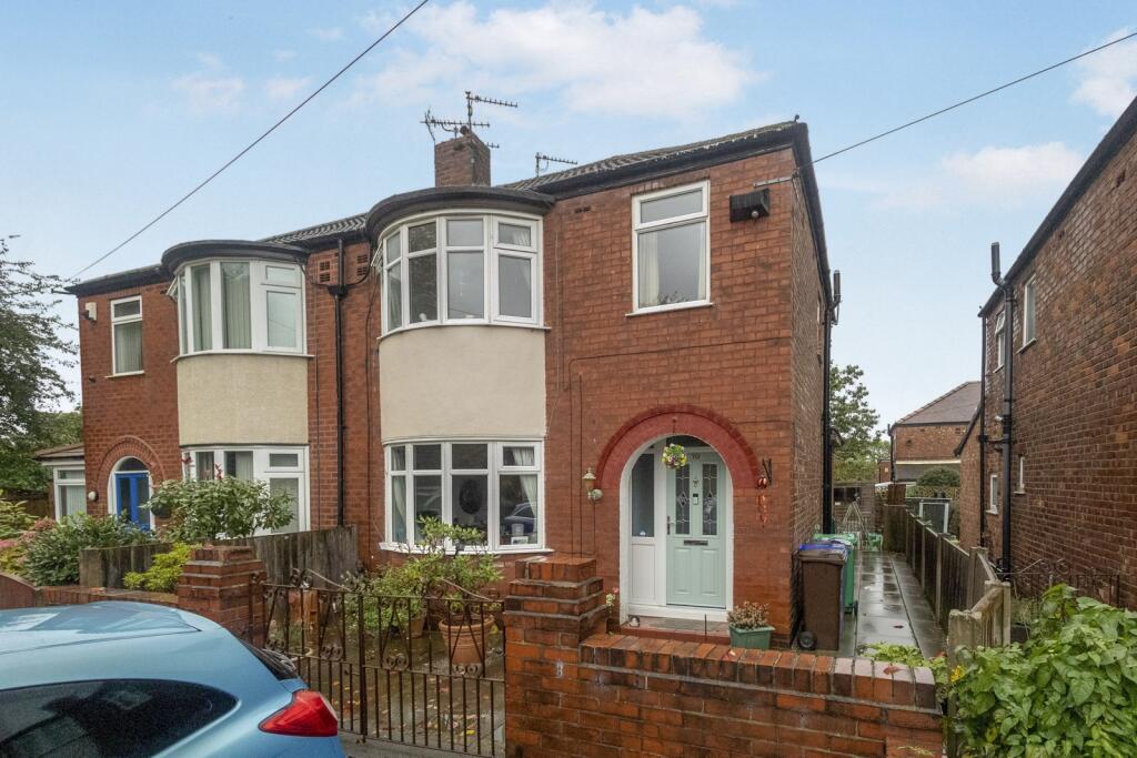 Main image of property: Parkstone Avenue, Manchester, Greater Manchester, M18