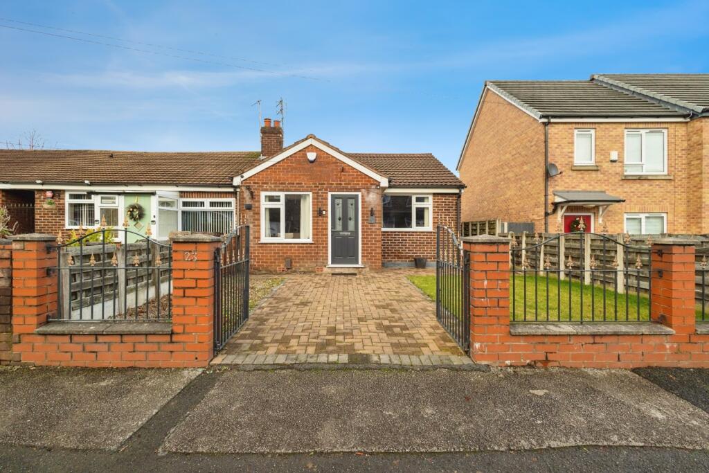 Main image of property: Wood Street, Denton, Manchester, M34