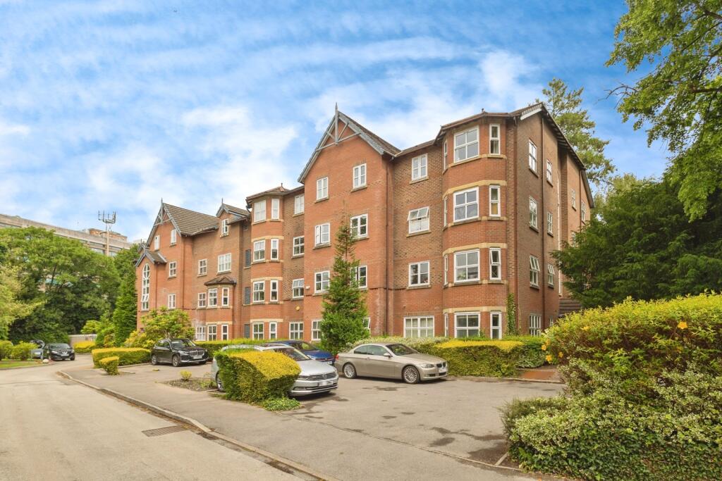 Main image of property: Mersey Road, Didsbury, Manchester, Greater Manchester, M20