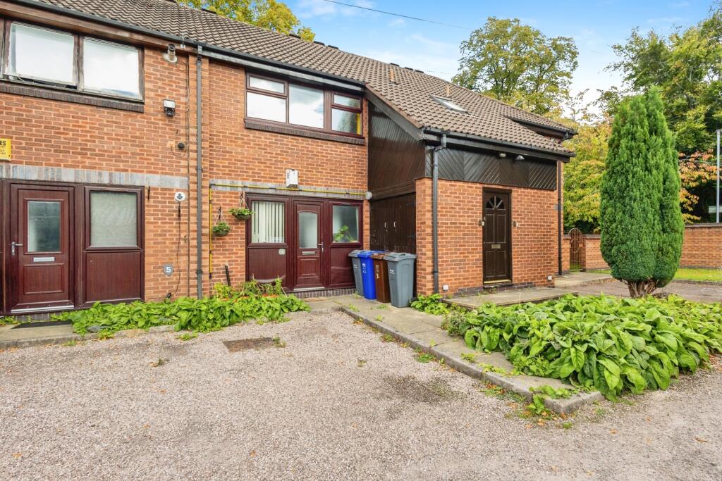Main image of property: Ambrose Gardens, West Didsbury, Manchester, Greater Manchester, M20