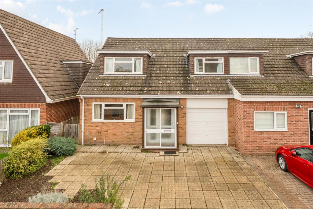 Main image of property: Lowther Close Wokingham, Berkshire, RG41 1JE