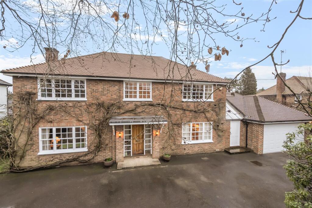 Main image of property: Murdoch Road, Wokingham, Berkshire, RG40 2DF