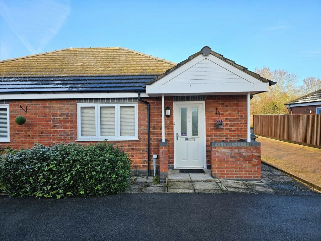 2 bedroom semidetached bungalow for sale in Flint Drive, Asfordby, LE14