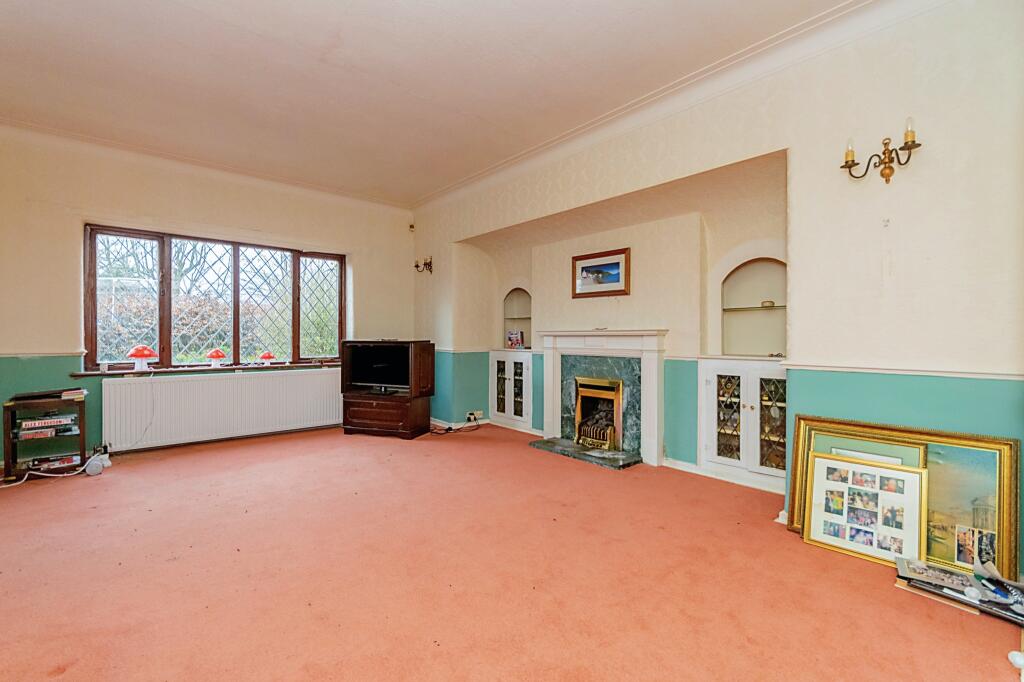 4 bedroom detached house for sale in Park Road, Disley, Stockport