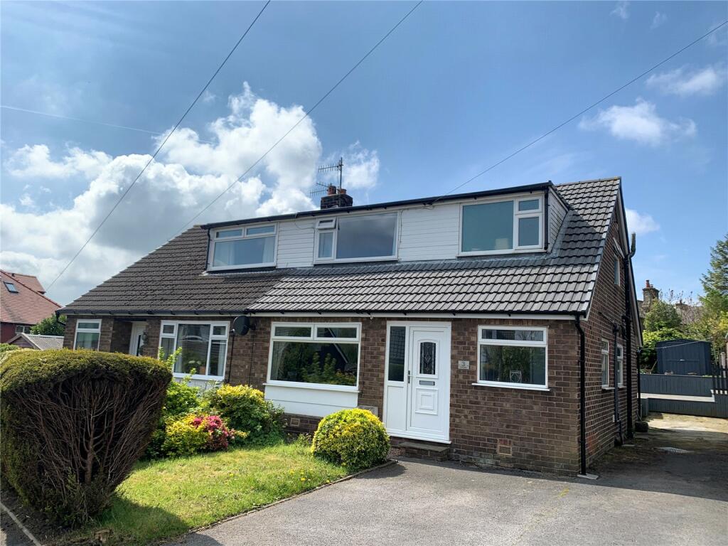 4 bedroom semidetached house for sale in Aldersgate, New Mills, High