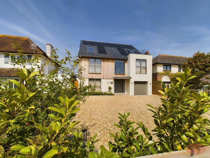 5 bedroom detached house for sale in Hynesbury Road, Friars Cliff, BH23