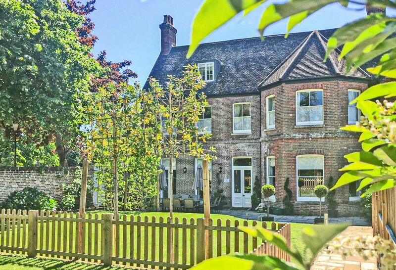 Additional property image - Quay Road, Christchurch