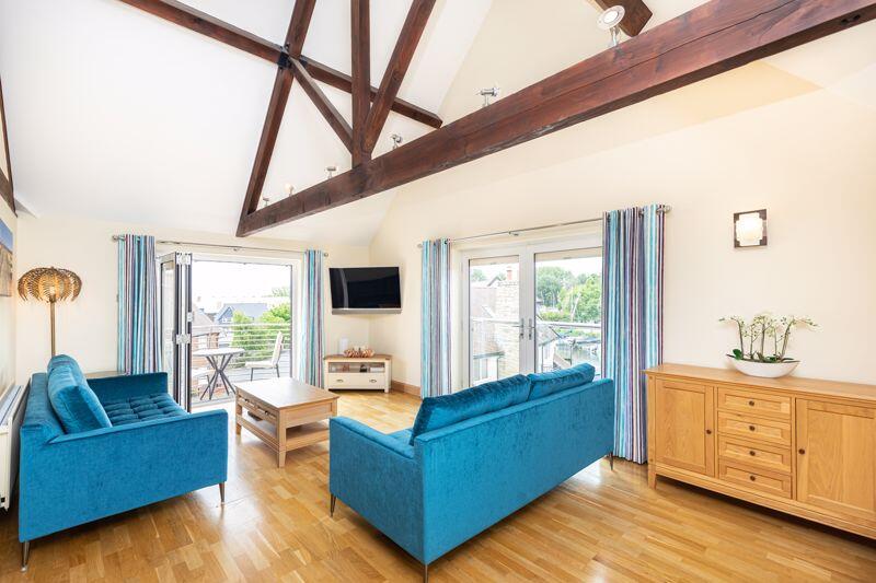 Additional property image - ROSSITERS QUAY. TOWN CENTRE.