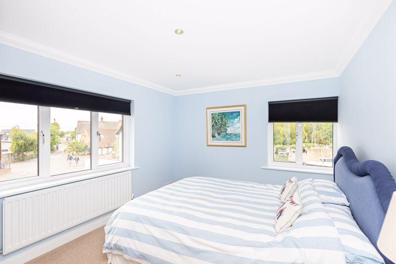 Additional property image - ROSSITERS QUAY. TOWN CENTRE.