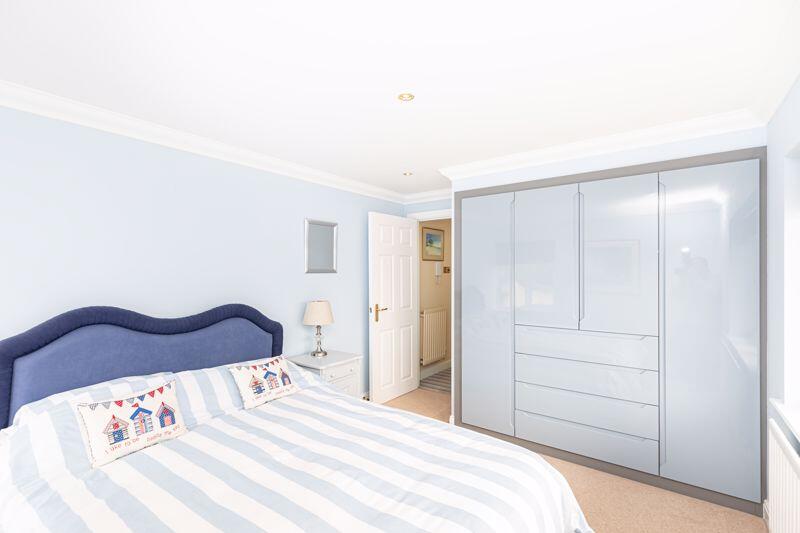 Additional property image - ROSSITERS QUAY. TOWN CENTRE.