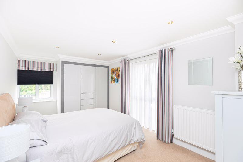 Additional property image - ROSSITERS QUAY. TOWN CENTRE.