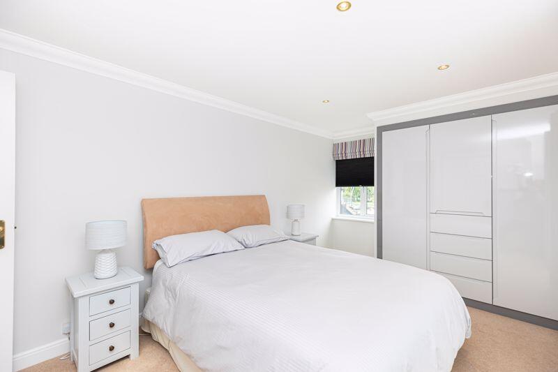 Additional property image - ROSSITERS QUAY. TOWN CENTRE.