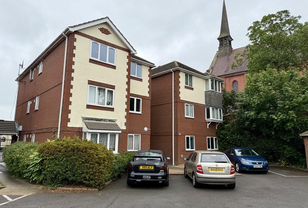 Main image of property: Whiteacres Close, Gosport