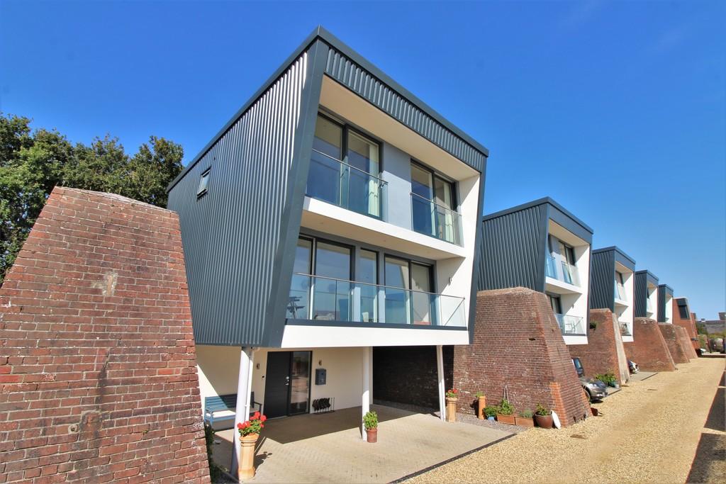 4 bedroom detached house for sale in Magazine house, Ordnance Yard