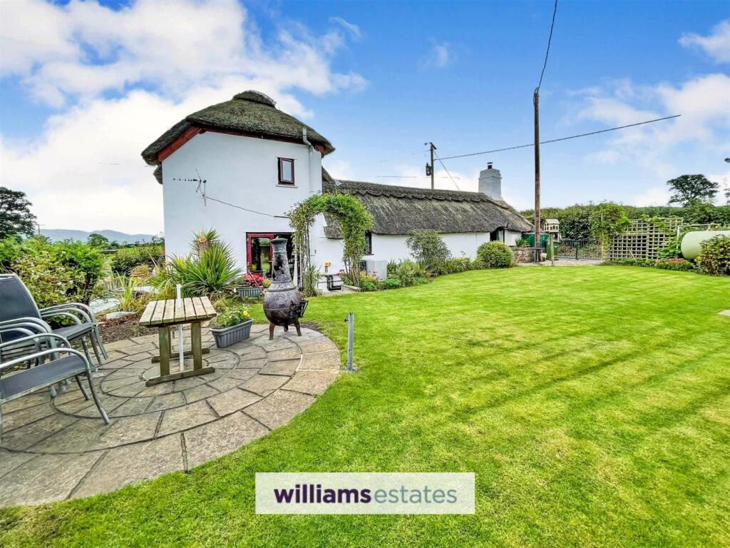 Main image of property: Crwcwd Lane, Denbigh