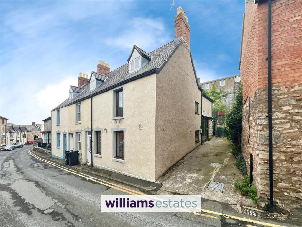 Main image of property: Love Lane, Denbigh
