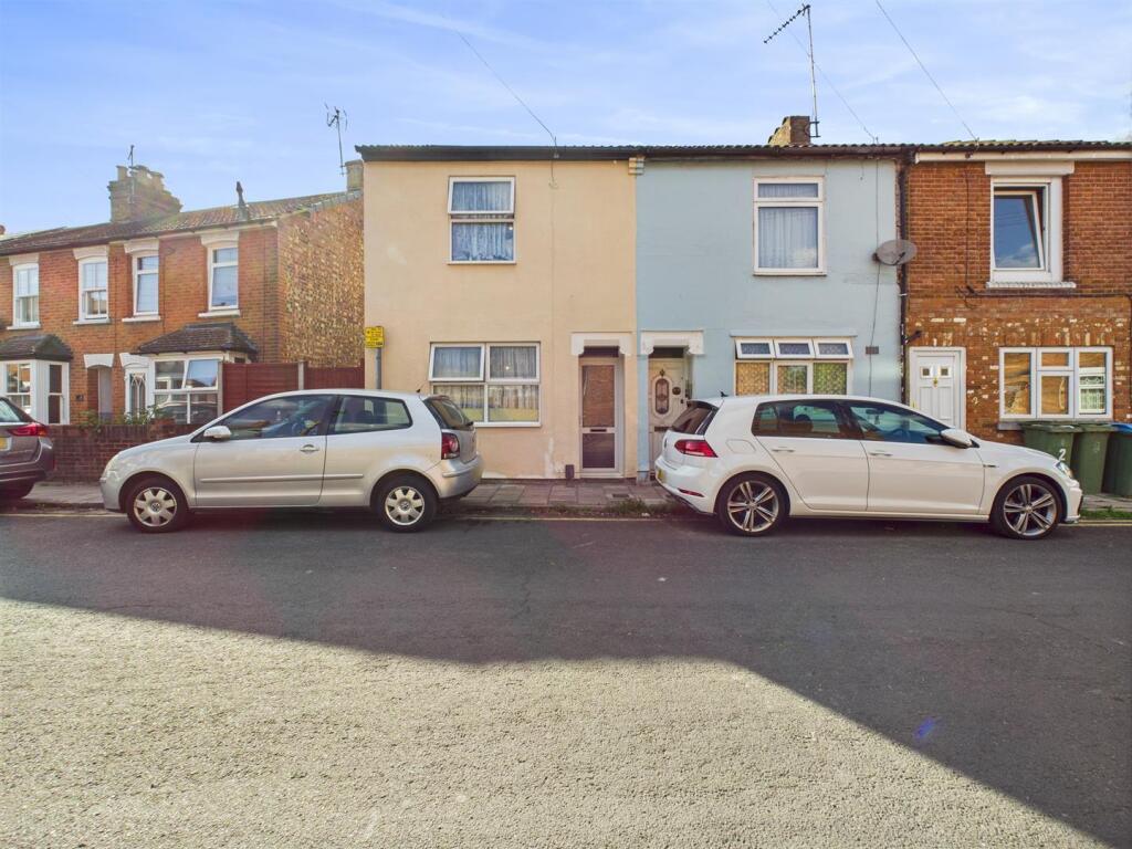 Main image of property: Princes Road, Aylesbury, Buckinghamshire