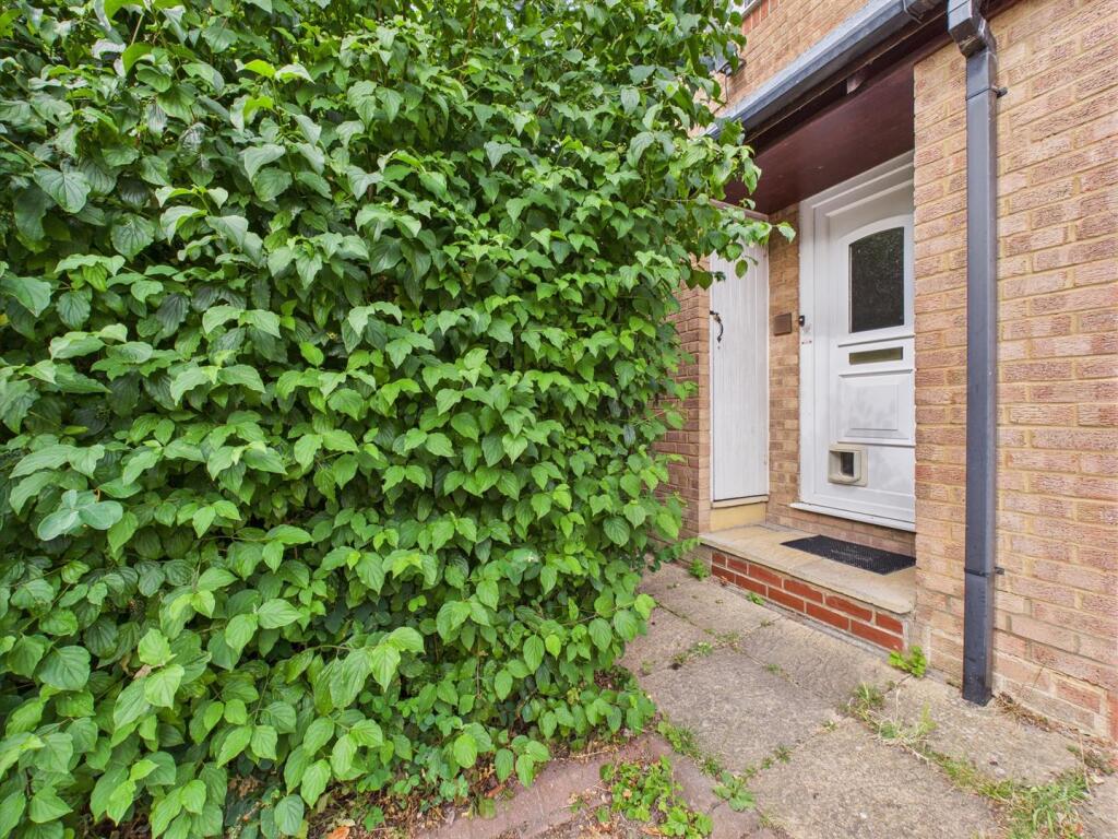 Main image of property: Parslow Close, Hawkslade, Aylesbury