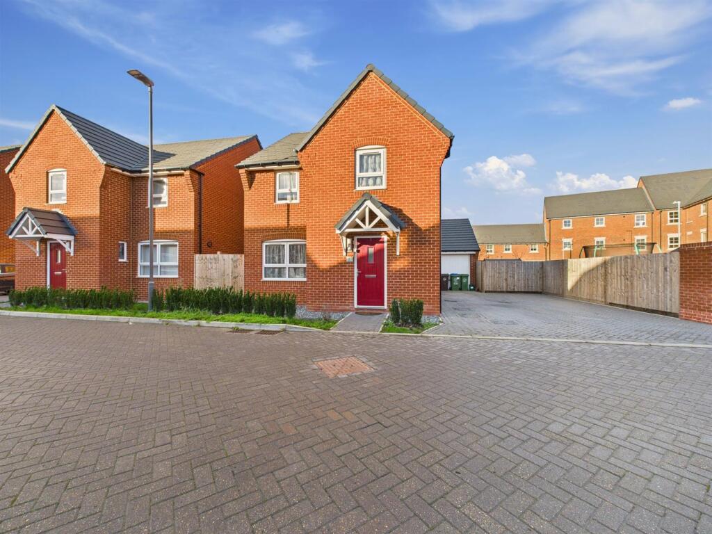 Main image of property: Cranesbill Way, Kingsbrook, Aylesbury