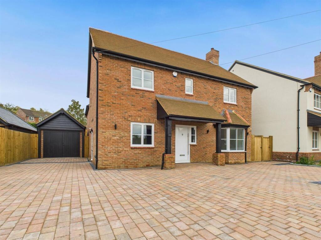 Main image of property: Lower Street, Quainton, Aylesbury