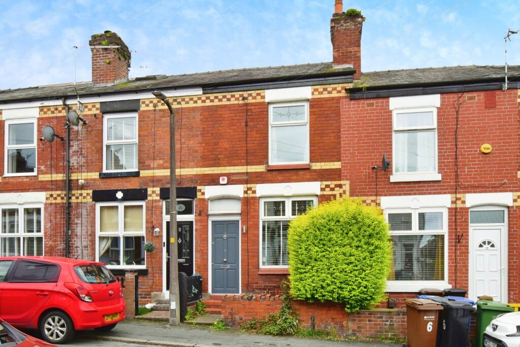2 bedroom terraced house for sale in Grimshaw Street, Stockport