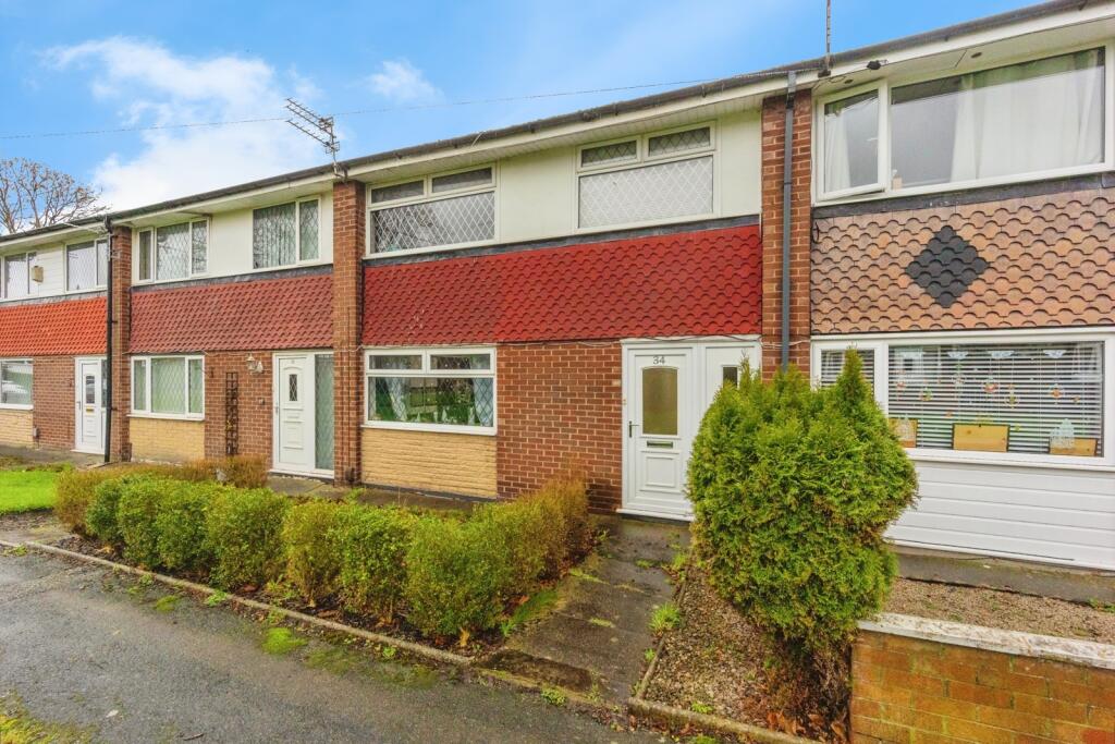 Main image of property: Ridding Close, Stockport, Greater Manchester, SK2