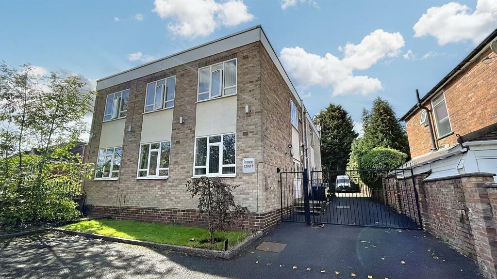 Additional property image - Willersey Road, Moseley - Development Investment Opportunity!