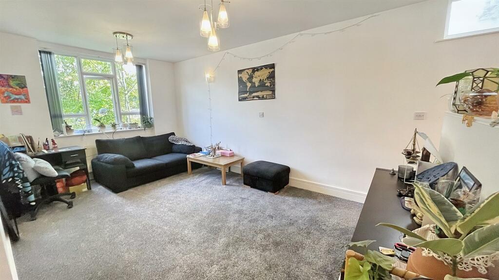 Additional property image - Willersey Road, Moseley - Development Investment Opportunity!