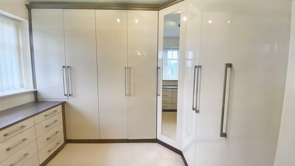 Additional property image - Robin Hood Lane, Hall Green