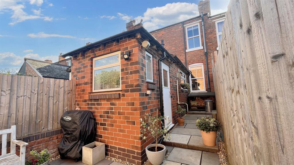 Additional property image - Leighton Road, Moseley