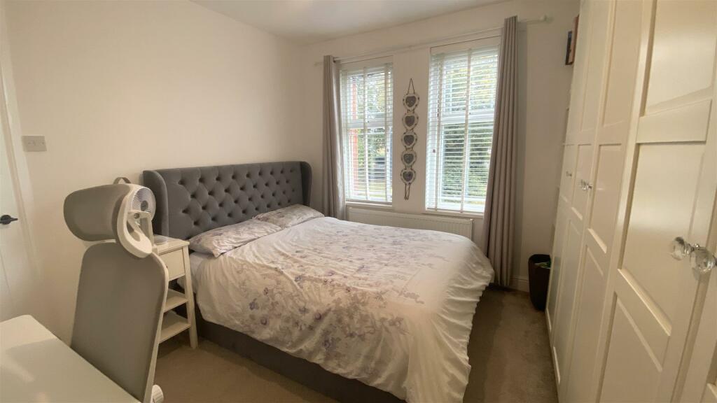 Additional property image - Yardley Wood Road, Moseley, Birmingham