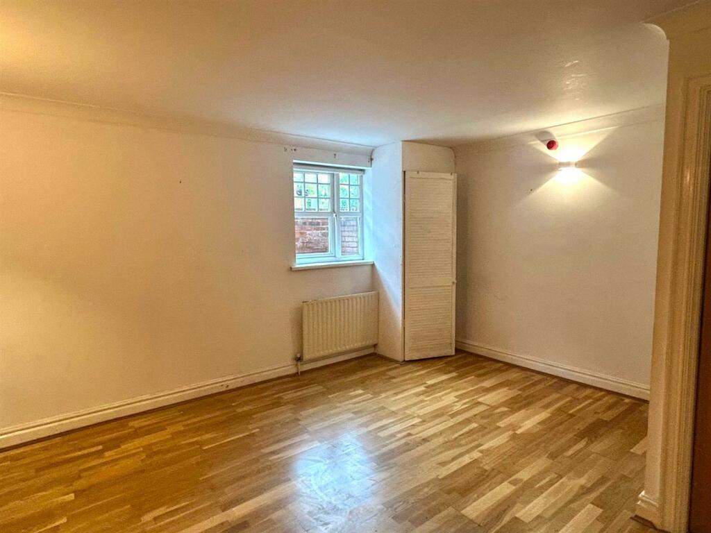 Additional property image - The Cedars, Moseley, Birmingham