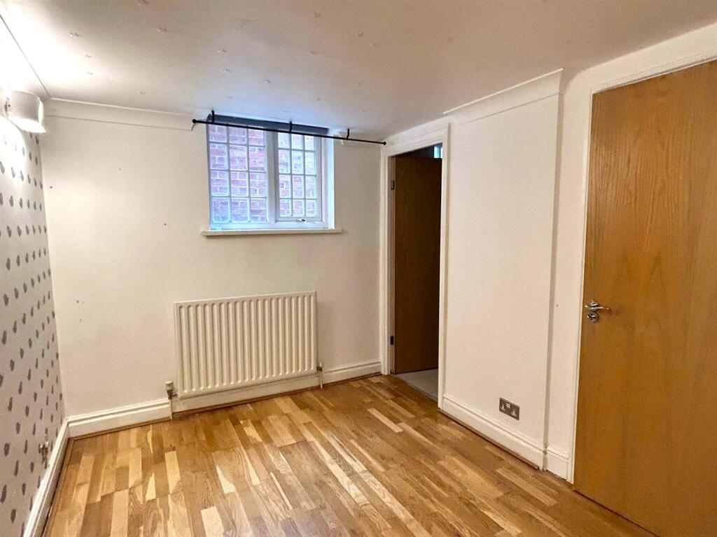 Additional property image - The Cedars, Moseley, Birmingham