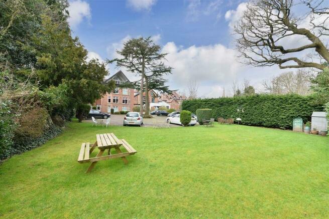 Additional property image - The Cedars, Moseley, Birmingham