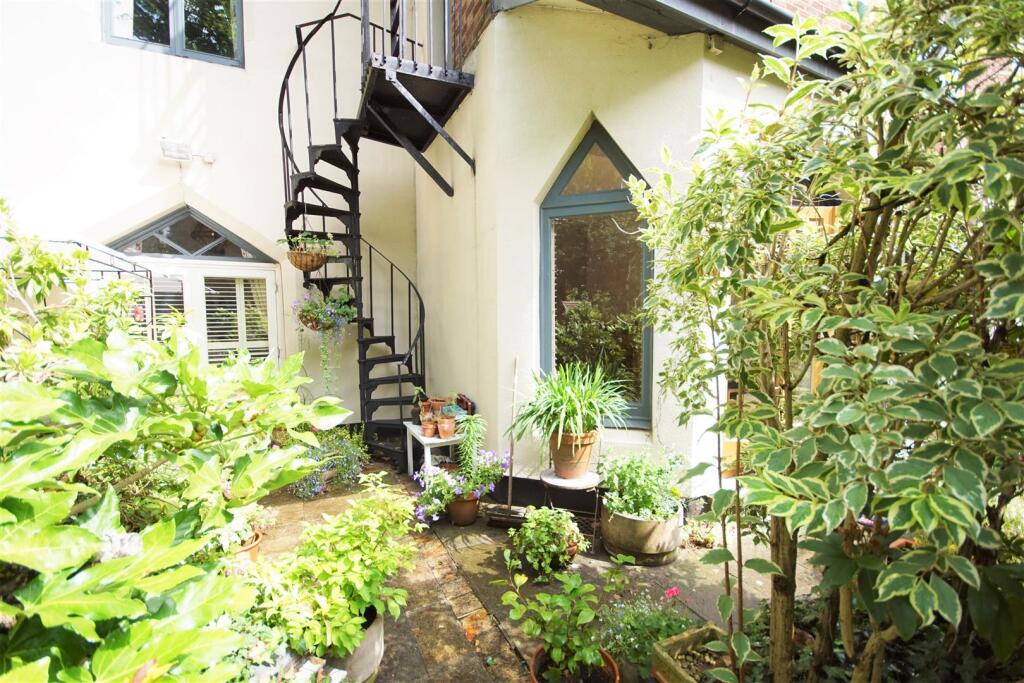 Additional property image - Wake Green Road, Moseley
