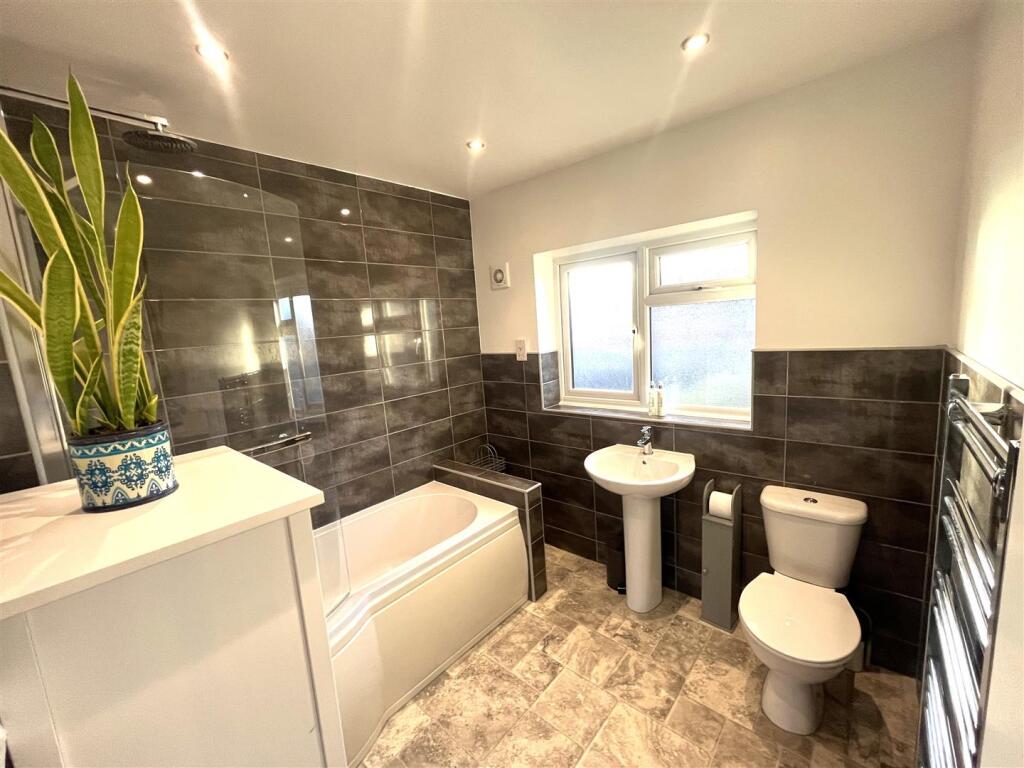 Additional property image - Brook Lane, Birmingham