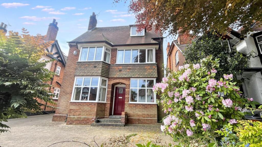 Main image of property: Oxford Road, Moseley
