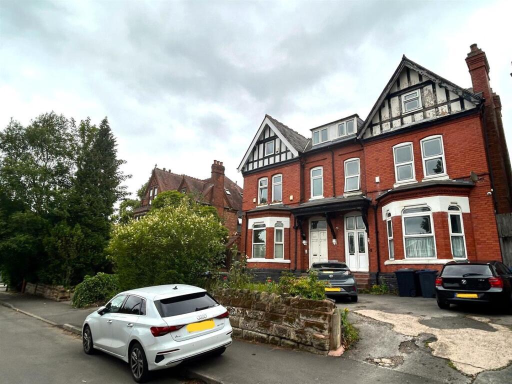 Main image of property: Park Hill, Moseley, Birmingham