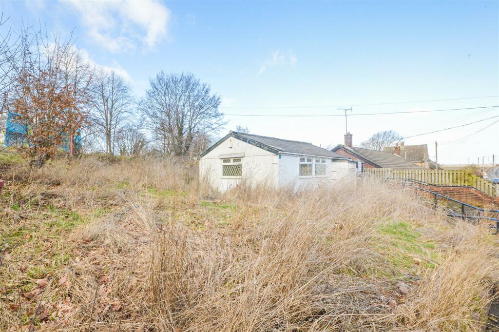 Land for sale in Carlton Lane, Lofthouse, Wakefield, WF3