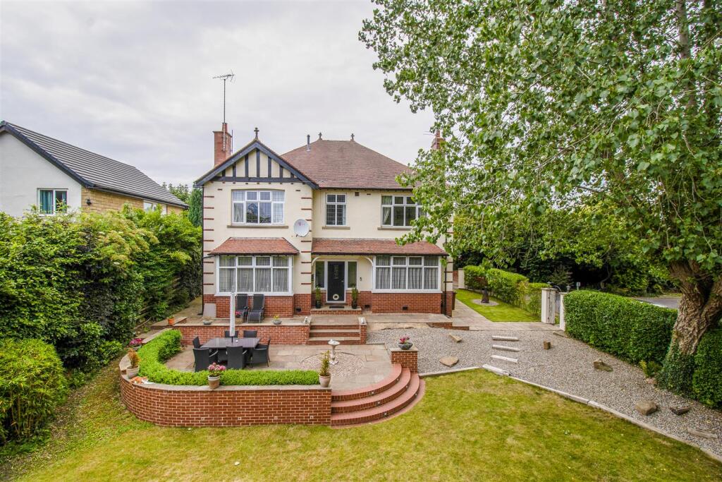 Main image of property: Westfield Park, Wakefield
