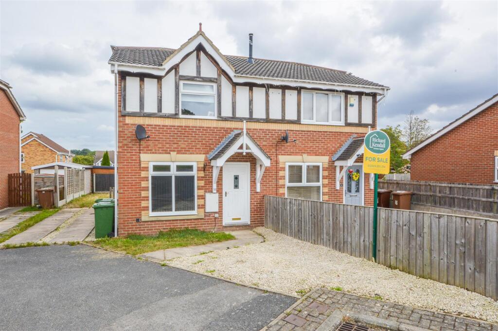 Main image of property: Greentop, New Crofton, Wakefield