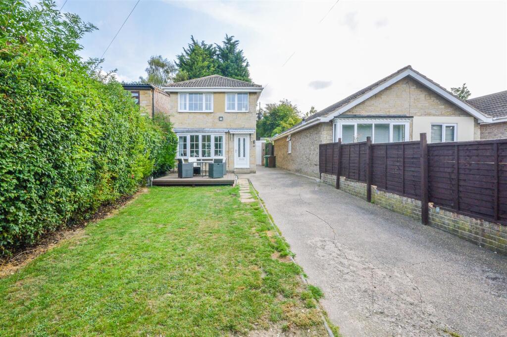 Main image of property: Greenfield Mount, Wrenthorpe, Wakefield