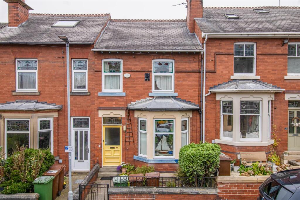 3 bedroom terraced house