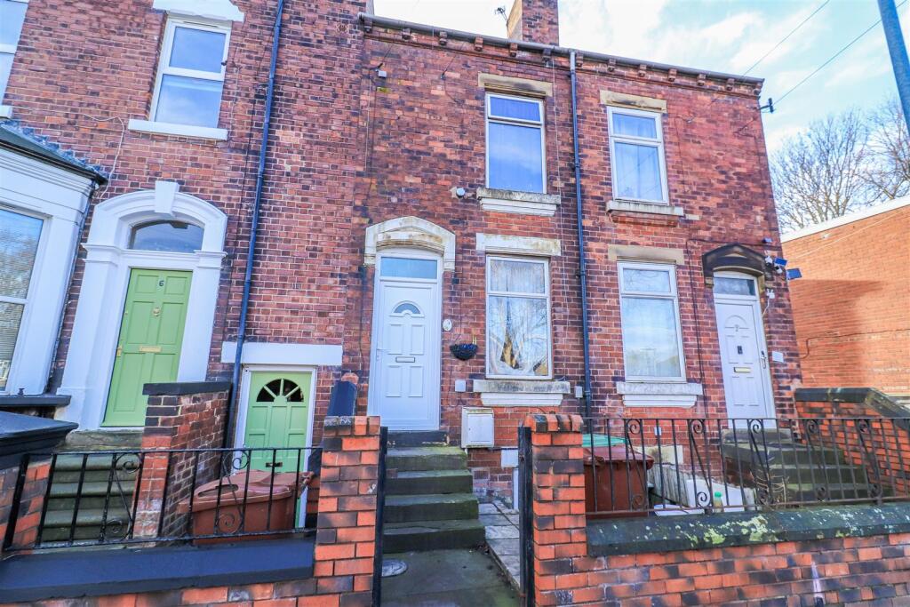 Main image of property: Park Lodge Lane, Wakefield